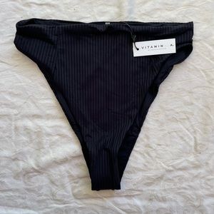 Vitamin A Sienna High rise bottoms // black ecorib